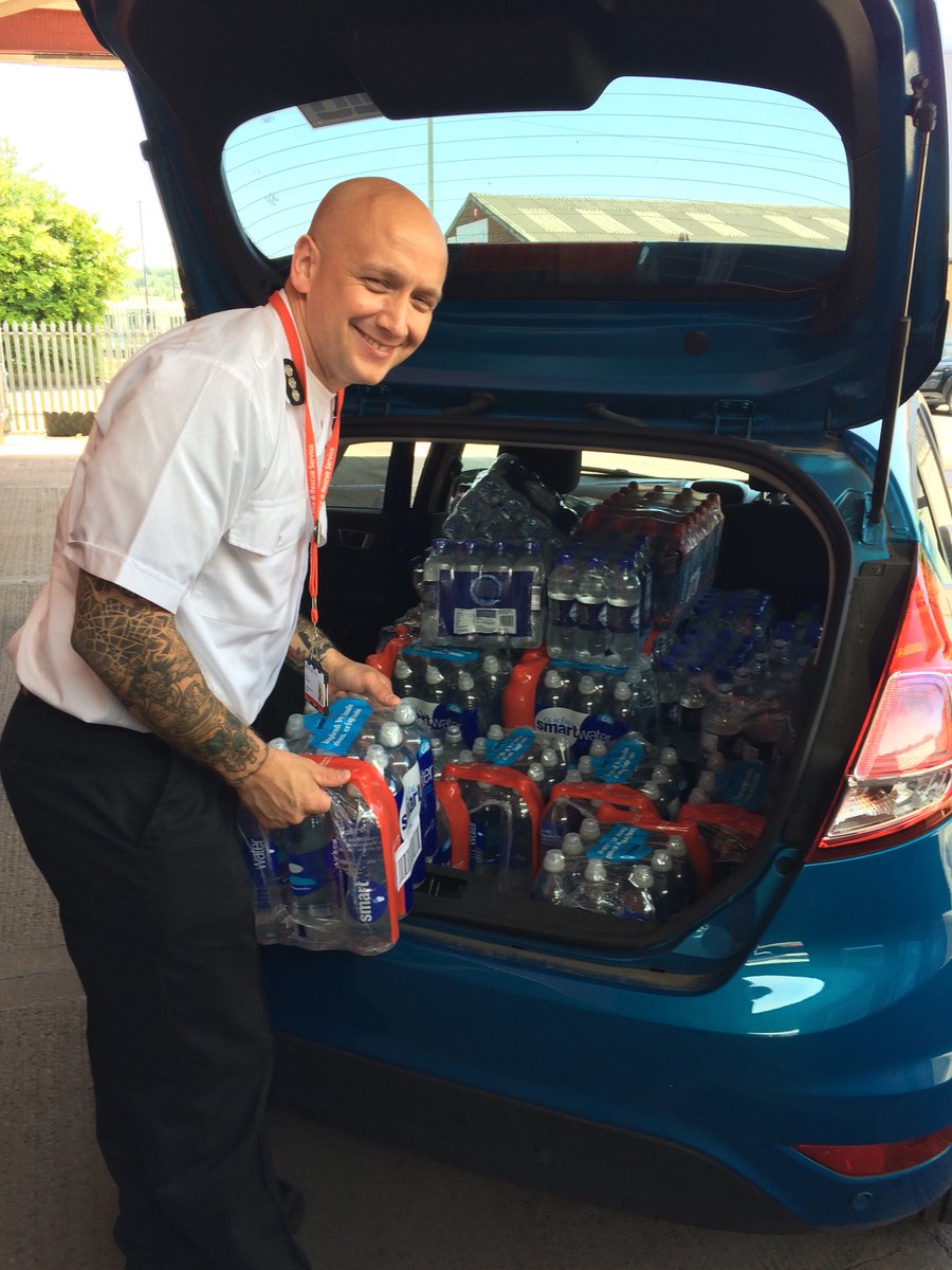 ⁦<a href="/Tesco/">Tesco</a>⁩ ⁦<a href="/manchesterfire/">Greater Manchester Fire and Rescue Service</a>⁩ 
2 more car loads of water/fruit/crisps &amp; Lucozade to keep firefighters going.
Thank you to all crews involved