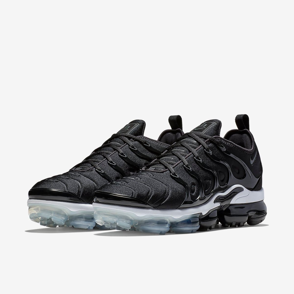 anthracite vapormax plus