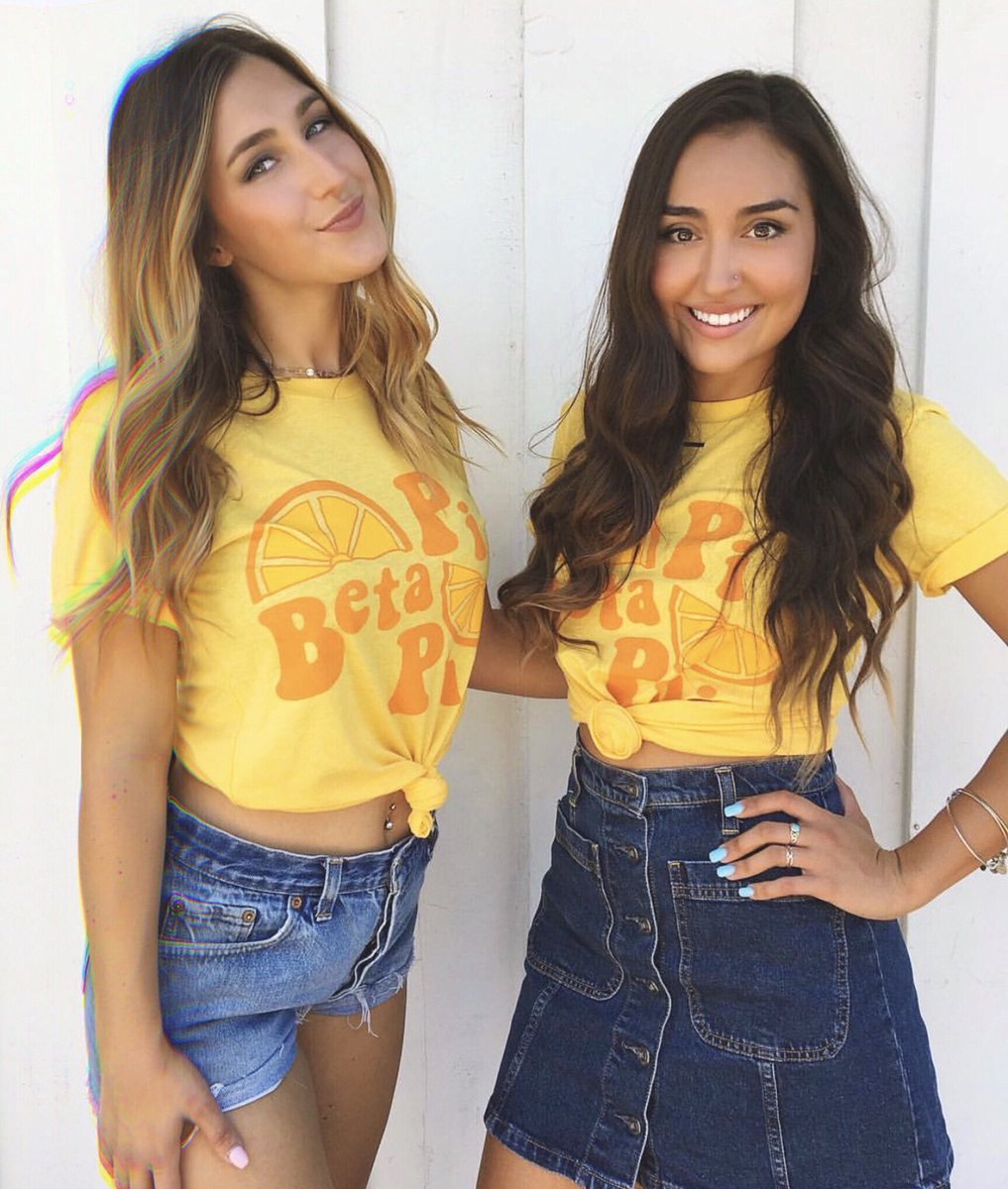 Ali & Ariel tweet media