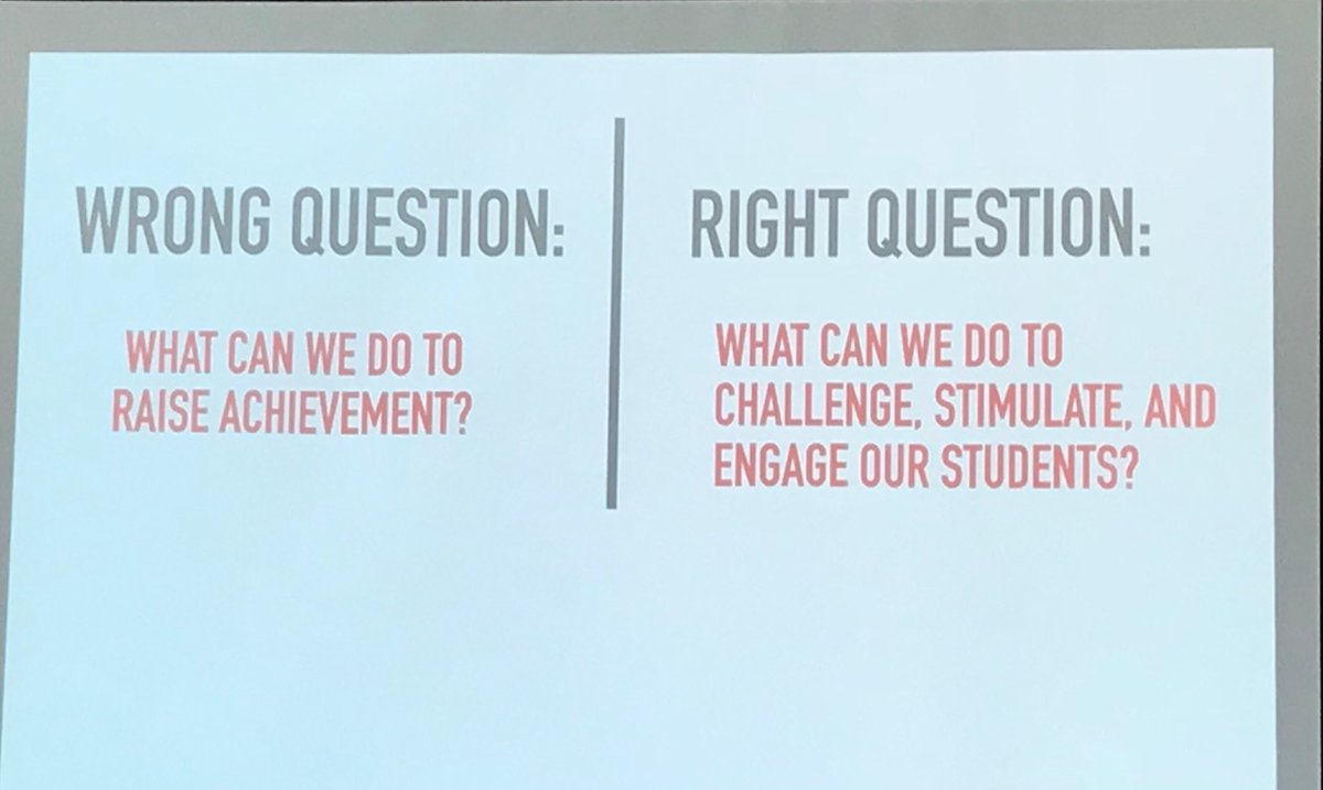 AndreaHeckel's tweet photo. Kelly is pushing educators to ask the right ?’s and think more deeply about reading  ⁦@KellyGToGo⁩ ⁦@ACPSreads⁩ @greenangiz⁩ #bblit18 https://t.co/VYsrgASvzm