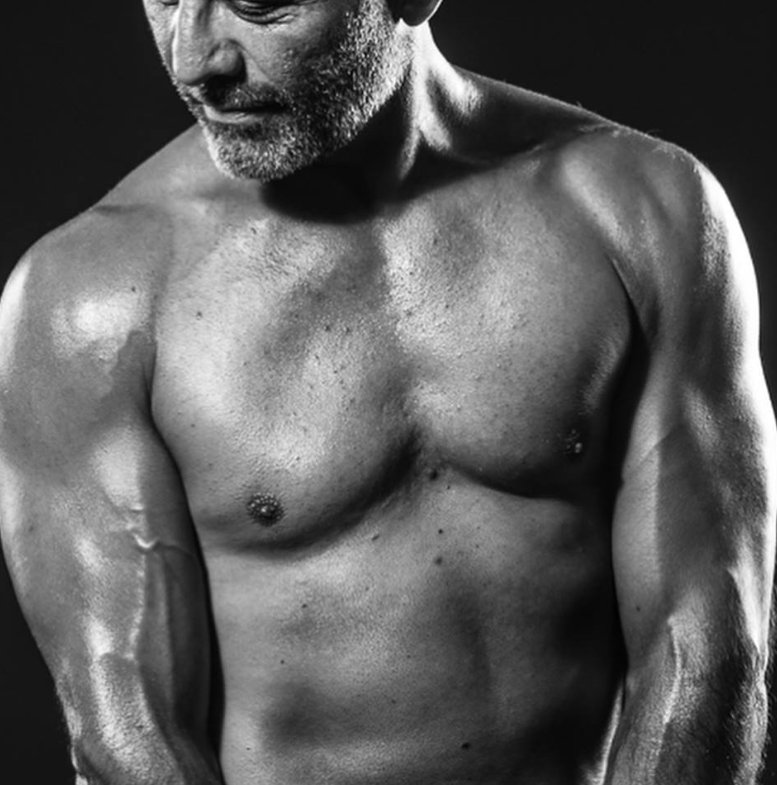 CorazondeVida's tweet photo. The awesome Vice President of our Board of Directors Alex Dastmalchi is participating in the Stark Naked Challenge and is representing CDV! All you have to do after clicking the link is scroll down to look for his picture, and double-click on it to vote: https://t.co/a9X4ysD3WF https://t.co/MUYlKEuFc2