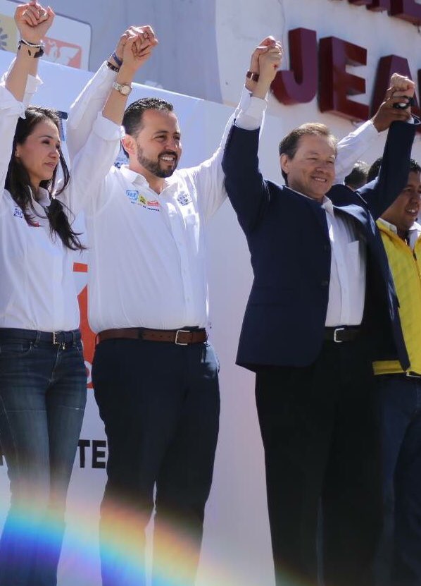 RafaMedinaZac's tweet photo. Agradezco el haber hecho campaña, con el ciudadano, amigo y ser humano. Zacatecas tendrá al mejor Presidente Municipal en su historia, ¡HASTA LA VICTORIA @a_lopezdelara! https://t.co/YYWenyndvb