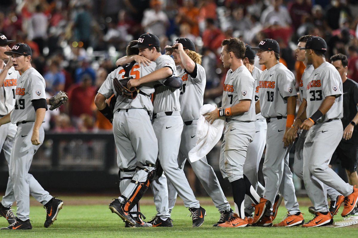 NCAABaseball's tweet photo. EPIC.

#CWS https://t.co/DXP0BgKP8p