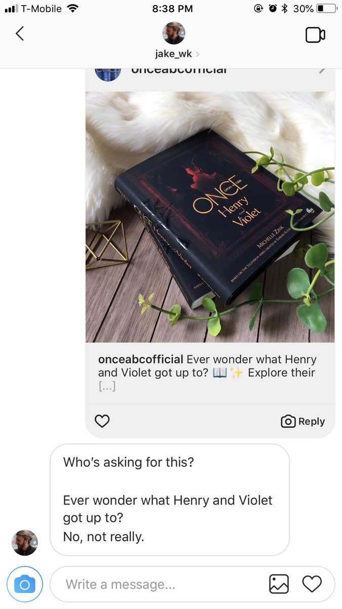JakeAndJossyl's tweet photo. Ever wonder if @Jake_WK and I still talk about Once Upon A Time? https://t.co/C6Occ0Kuh1