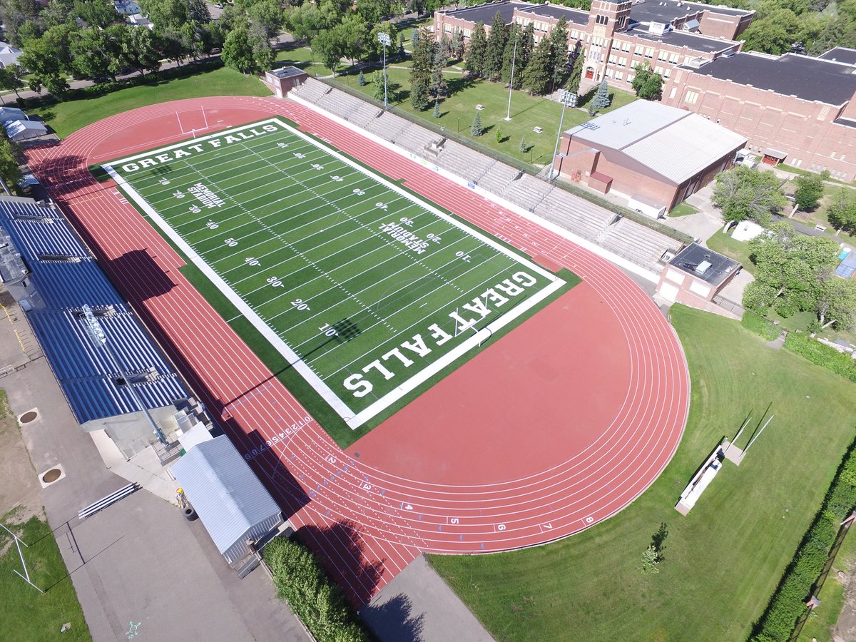 jdeaster11's tweet image. Another great @FieldTurf &amp;amp; @BeynonSports project in the Great State of Montana!😮👀👀Thank you Great Falls School District! Memorial Stadium one of the oldest in the Country! #thanks #leaveitallonthefield #makingfastlookgood #wow 🏈⚽️🏃‍♀️🏃‍♂️👊👊