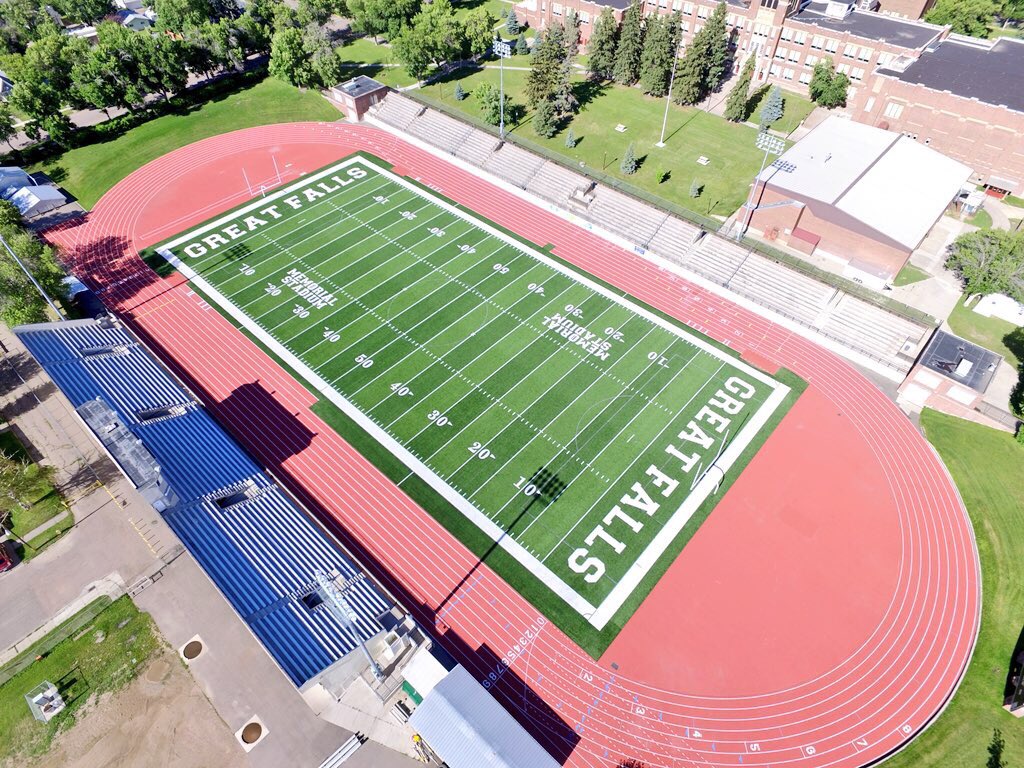 jdeaster11's tweet image. Another great @FieldTurf &amp;amp; @BeynonSports project in the Great State of Montana!😮👀👀Thank you Great Falls School District! Memorial Stadium one of the oldest in the Country! #thanks #leaveitallonthefield #makingfastlookgood #wow 🏈⚽️🏃‍♀️🏃‍♂️👊👊