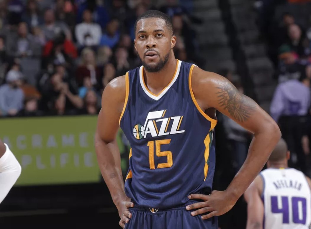 Should the Jazz bring back Derrick Favors? 🤔 #JazzNation #Jazz #TakeNote