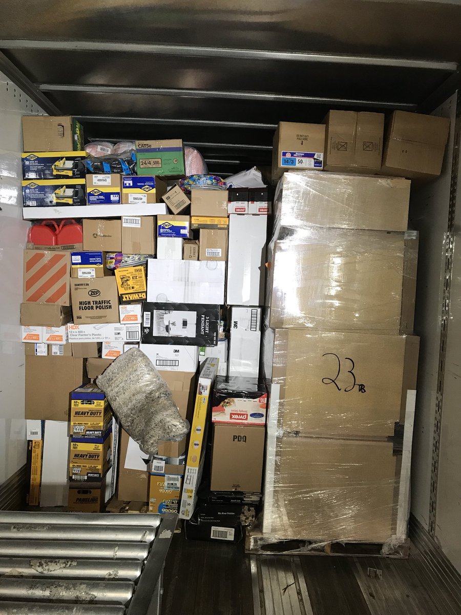 As a former FedEx truck loader, I can appreciate a good load wall.  Nicely done.  <a href="/Rdc5023/">RDC 5023 Dallas, TX</a>