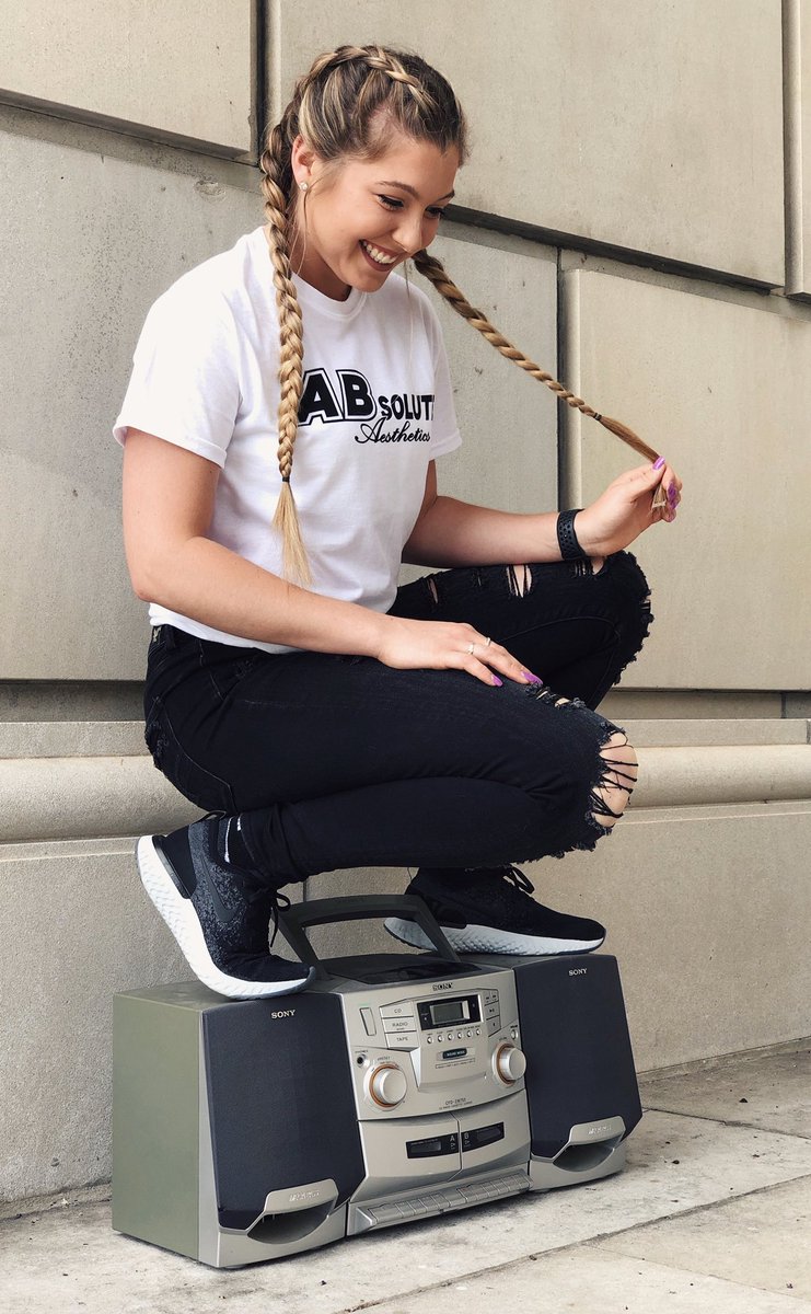 ABsolutely_fit's tweet photo. 🚨CONTEST TIME🚨  

Like and retweet this to be entered for a chance to win a FREE Absolute Tee and photoshoot! 

The winner will be announced Sunday @ 12:00pm. GOOD LUCK! https://t.co/OJMrgpJIgS