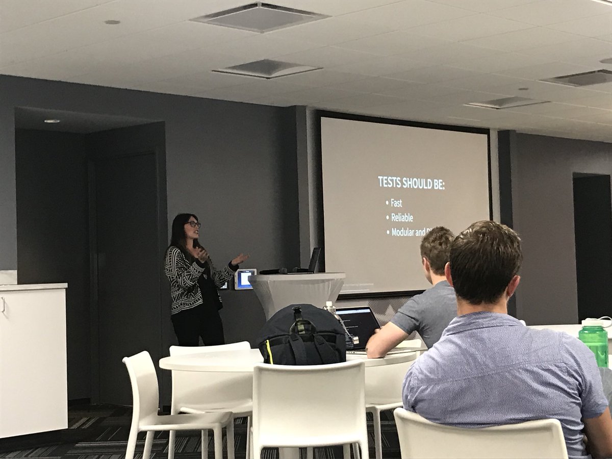 fullstackmeetup's tweet image. We’re incredibly thankful to @emilyemorehouse for coming thru in a pinch for us tonight. Her talk on Visual Regression testing is 🙌 #OurHero