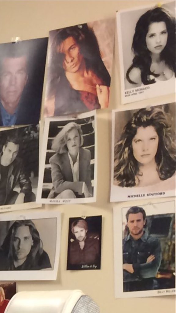 SoCalGibbFan's tweet image. When a photo gets posted from the makeup room and you find yourself looking for your faves ❤️✌🏻
Yes I’m beyond desperate to see any sign of them. Lol Miss them so much! 

I spy #Killy babies 😩😍❤️
#KillyStrong #KillyFanFirst 
@kellymonaco1 #BillyMiller #DreamGH