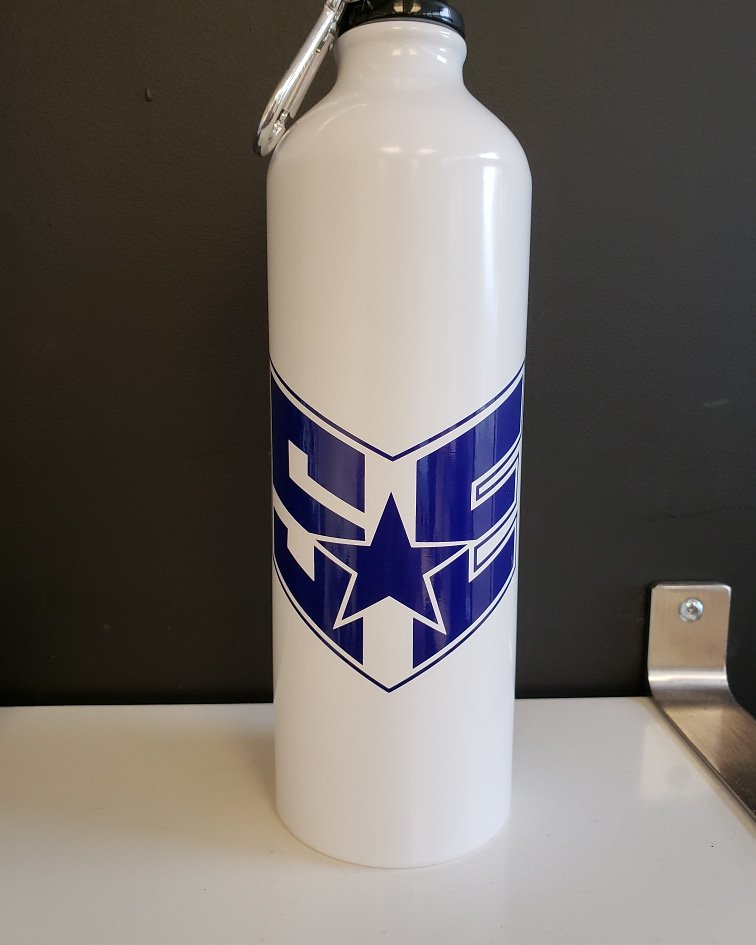 Whooooo hoooo! Must be spring/summer cleaning at our gym. 
The next 5 athletes to register and pay for classes get a free water bottle.  How cool is that?  Or classes have been off the hook faaaaaaantastic so we are sharing the love. #weslay #sewc1819
#togetherwearebetter