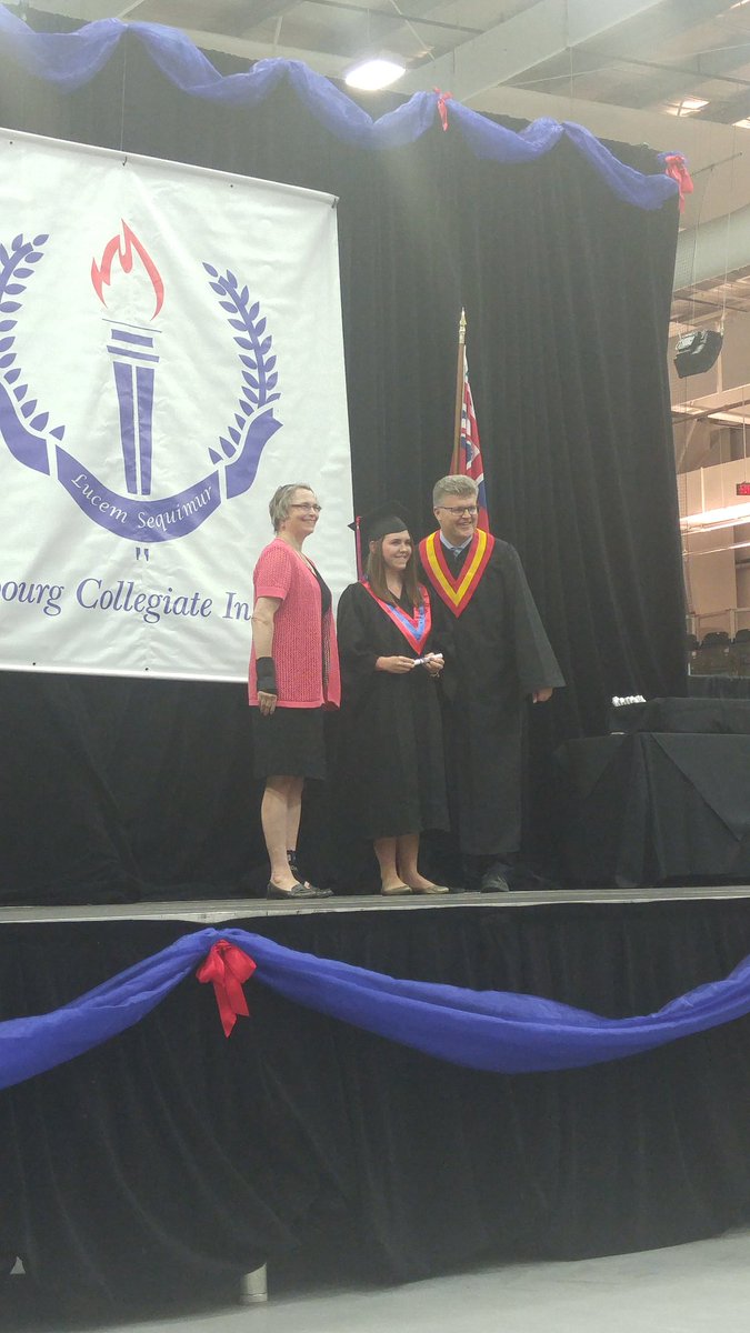 caruso_anthony's tweet photo. Congratulations to the CCI graduating class of 2018! Your future is bright! #KPRisAwesome #cciwolves https://t.co/N4EKMJamyV