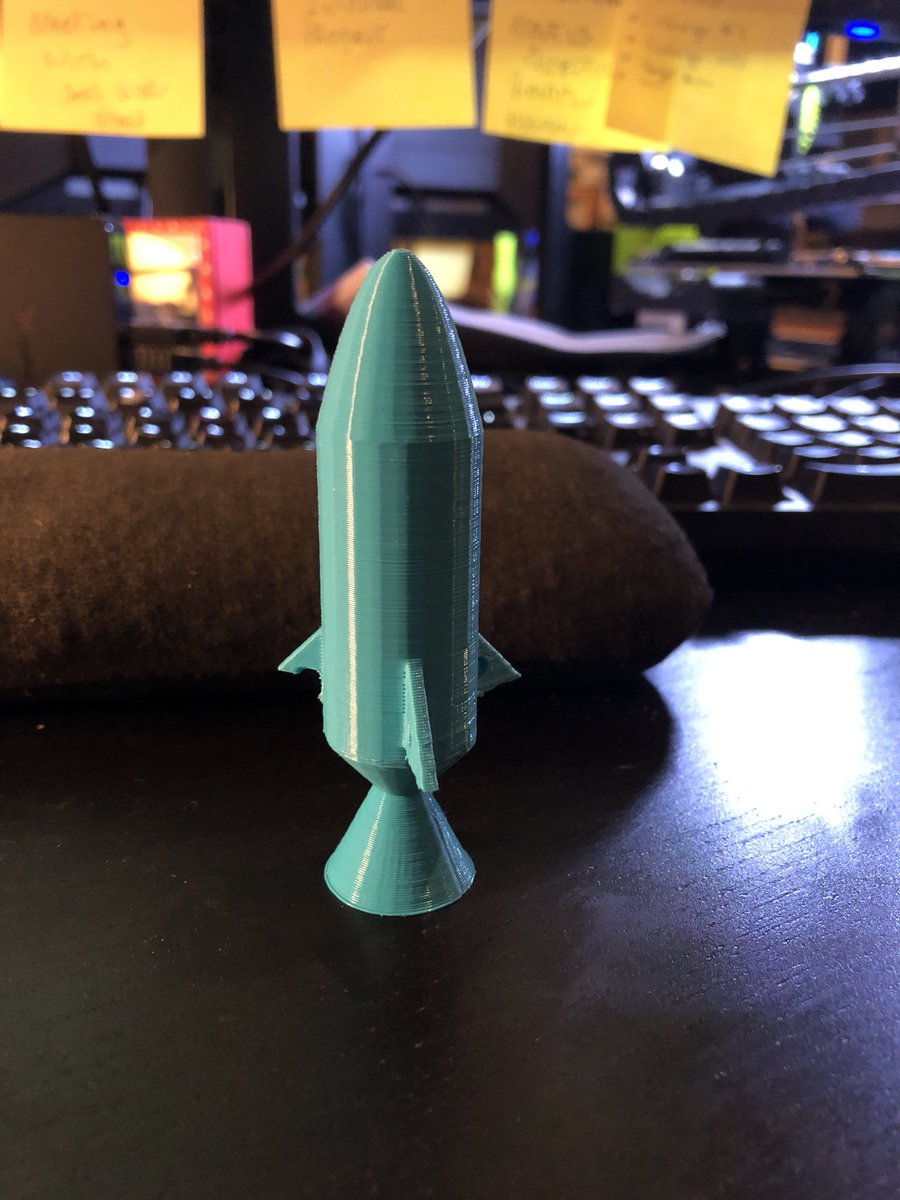 JoelTweets's tweet image. Second attempt. Second failure. Sorry @FunKing3d. I keep snapping it off at the legs when I try to take it off the build plate! #noobproblems gonna try a larger build for thicker legs.