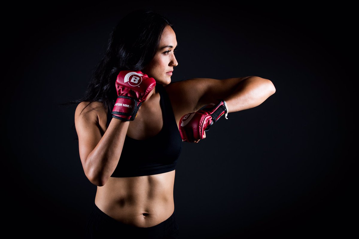 KeriMelendez415's tweet photo. Fight week! #Bellator201photoshoot 📷magic: @lucasnoonan #elninotrainingcenter #skrappack  #woodenmanMt #graciefighter #ajj #escobarboxing #leylakay @localfoodz @actionprogear @vitagoods @boomkinis @brubroth @representltd #girlpower #Melendez #GilbertMelendez #taylor #Elniño https://t.co/lfGRTL8mKh