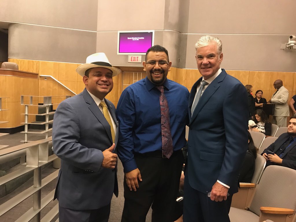 Thankful to <a href="/SupervisorAlejo/">Luis Alejo⚖️</a> <a href="/BenAllenCA/">Ben Allen</a> and @JoseDelBarrio for their support of <a href="/AsmJoseMedina/">Jose Medina</a> AB 2772 which would mandate all schools to include ethnic studies courses for students to graduate #inclusion #EthnicStudiesForAll