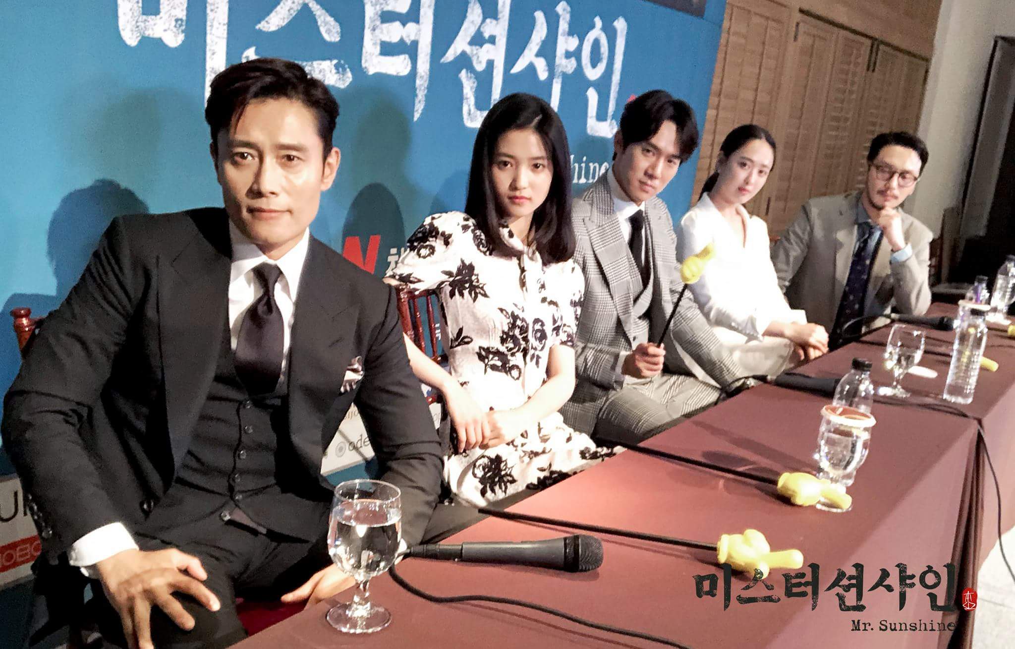 Маттиас швайгхёфер армия воров. Main cast. Кошечки из ривердейла. The witch korean movie. Main cast.