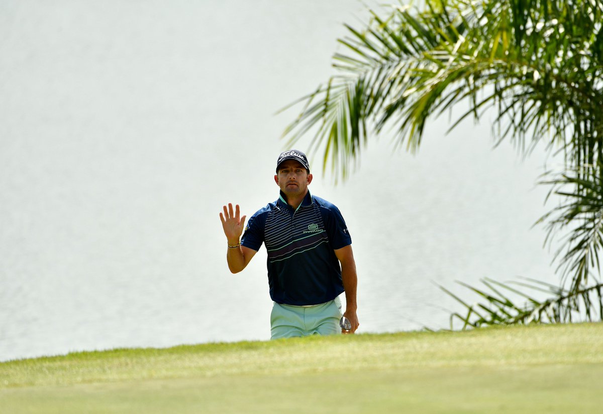 🚨 HOLE-IN-ONE ALERT 🚨

<a href="/jbekruger/">jbe kruger</a> 🇿🇦 just aced the par-three 16th hole with a gap wedge from 145 yards!

#QueensCup bit.ly/QueensCupRd1