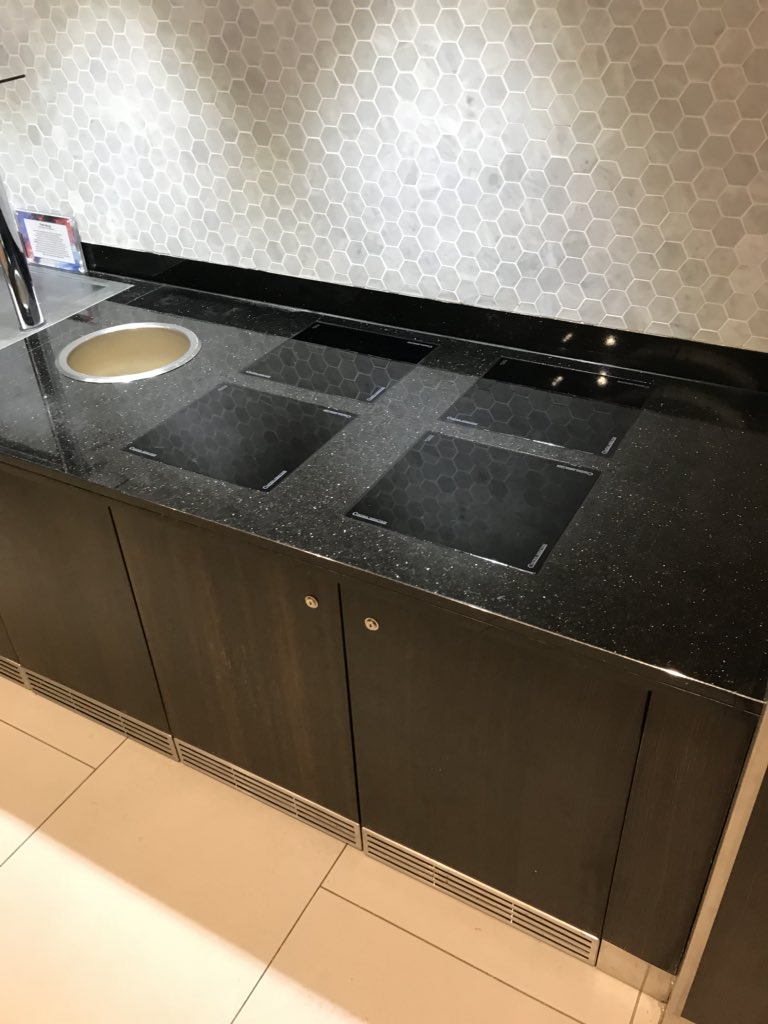 GeoffSnelgrove's tweet image. At 1.30 this morning we finished this induction buffet unit, as I post this I imagine it’s loaded with bacon and eggs etc #buffet #induction #flushmounted #flushmountedhob #chafingdish