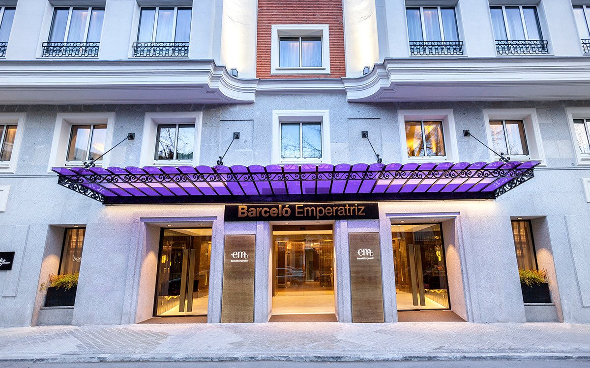 barcelohoteles's tweet image. Feel like at home at Barceló Emperatriz: brclo.com/2ssAzve
#BarceloExperience