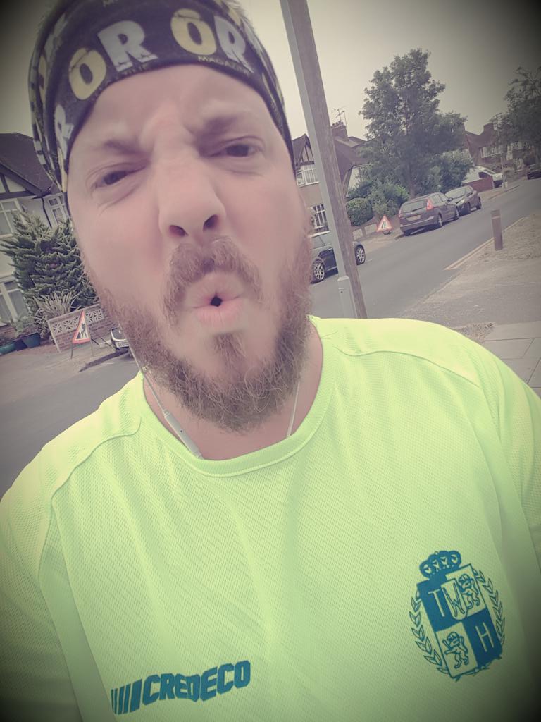 Ablefeet's tweet image. Wonderful evening down @sheppertonswim last night and @6amCLUB cheeky hot shoe shuffle this morning