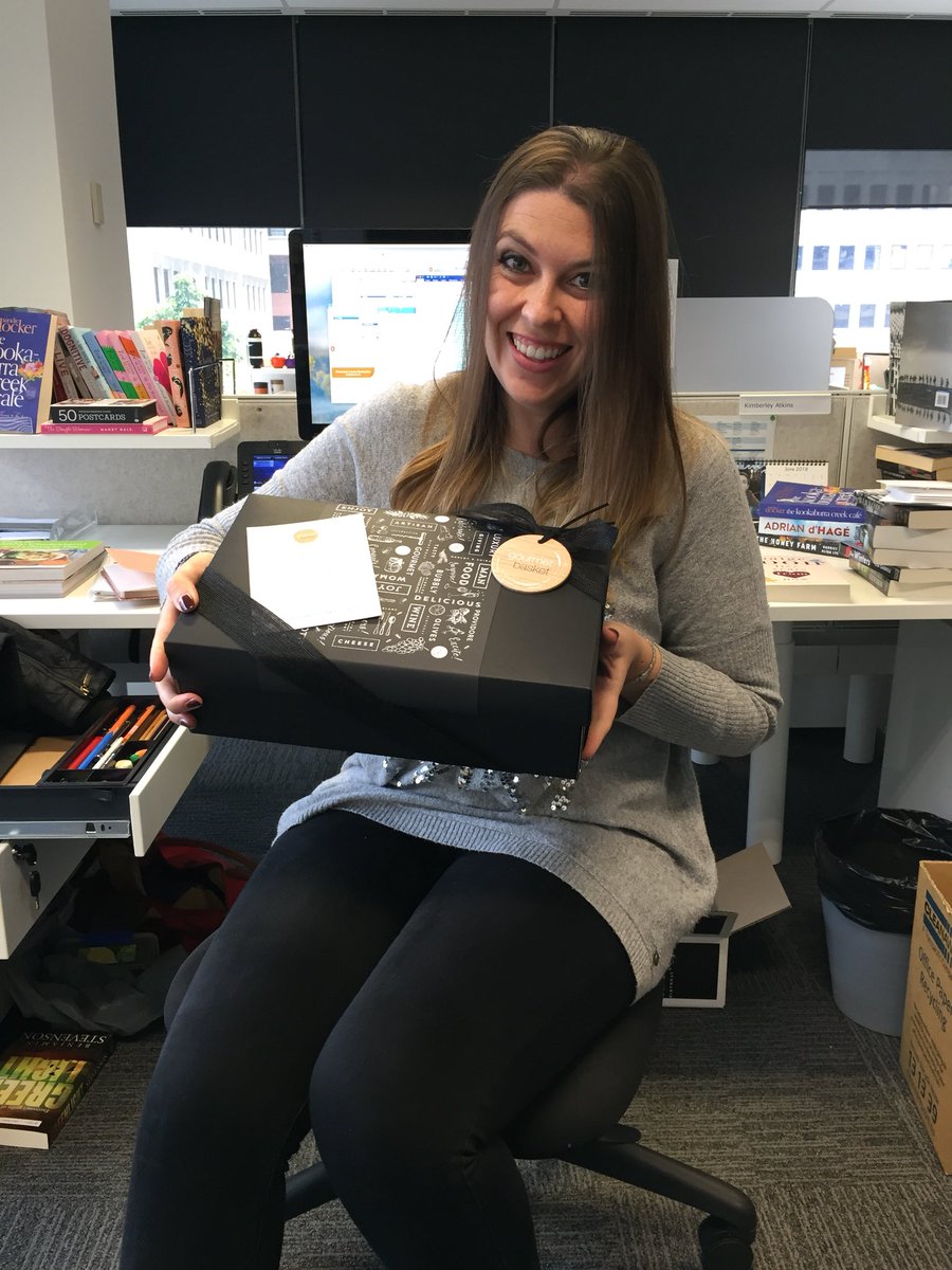 kimberleyatkins's tweet image. I Have The Best Authors Part 3. Thanks for the chocolate and wine #BenjaminStevenson - my handover notes will be at their peak if they are crafted after consuming these!