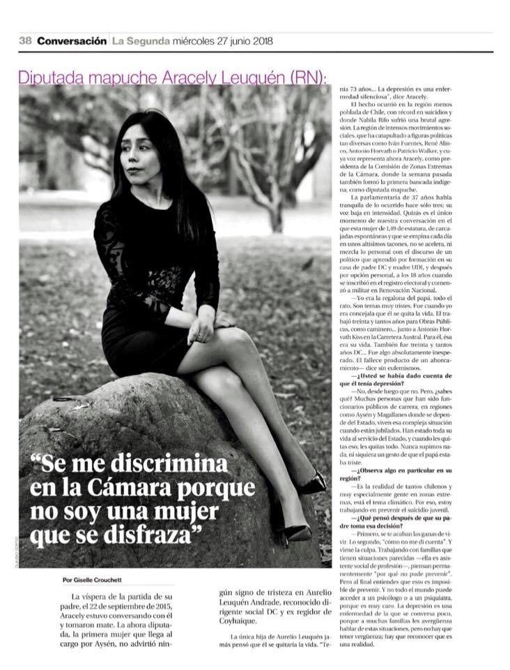 albertopizarro7's tweet photo. A pocos días del #WeTripantü la diputada x #Aysén @aracelyleuquen falta el respeto a miles de mujeres indígenas q usan con orgullo la vestimenta tradicional. Decir q es un disfraz es #EntenderNada de cultura de los #PueblosIndígenas #Plurinacional @senadoradeaysen @ximenaordenes https://t.co/bs2NBJFYi9