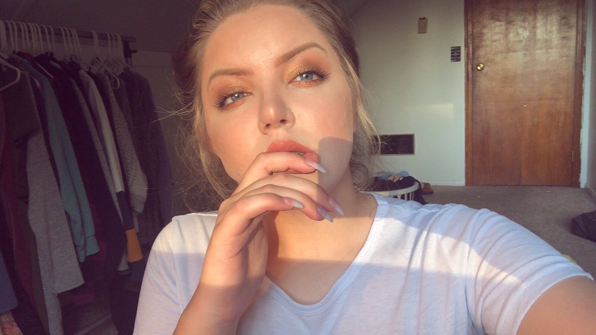 Mayaa_elise's tweet photo. ☀️☀️☀️ https://t.co/VOhEZZ6uOT