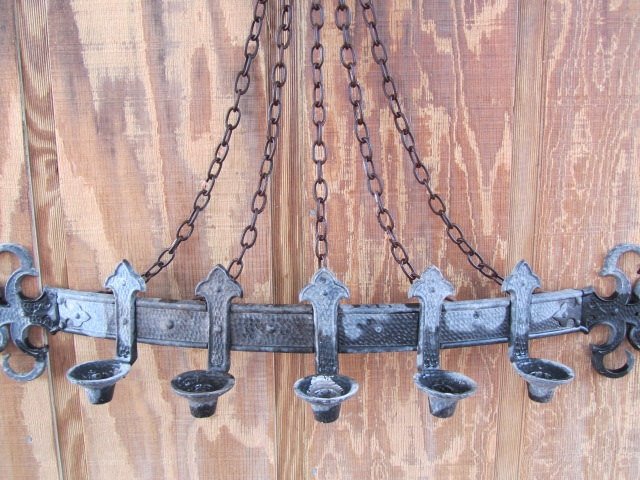 karenjam123's tweet image. Metal candle holder, fireplace candle holder, rustic wedding candles, candelabra,gothic candle holder,hanging candle Retweet #hangingcandles #candlesholder #rusticcandle etsy.me/2yLFXAc