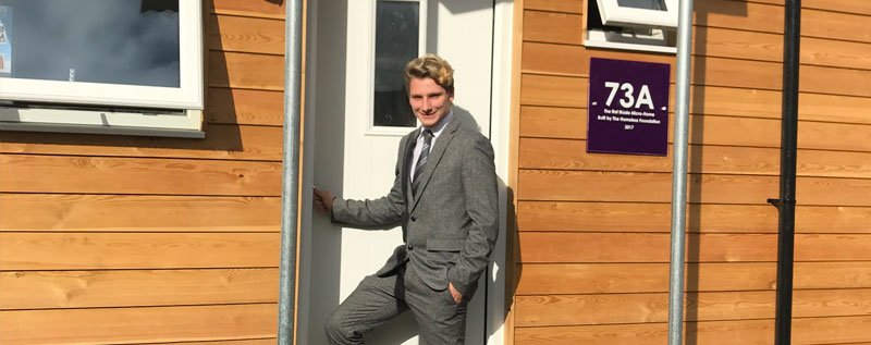 HomelessTHF's tweet image. Kieran was #homeless at 17 &amp;amp; is now moving on with life with a little help from @HomelessTHF #Worcester @SpringHousing If you'd like to add a little sunshine into someone life - take a look at how you might be able to help homelessthf.org thank you ☀️#WorcestershireHour