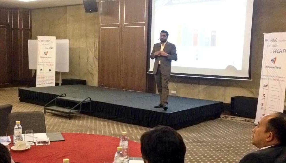 ManpowerMY's tweet image. 1 out of 3 candidates knows about your company from ample of reference points prior to applying to any of your jobs. We are witnessing the rise of a #Wellinformed candidate. #HumanAge 2.0