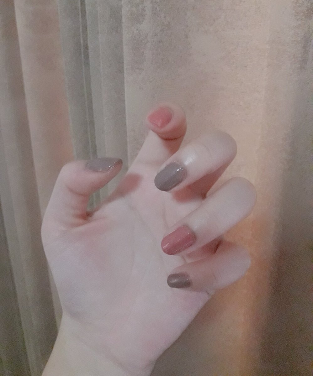 19xxleo18sss's tweet photo. แงงงง สีละมุนมาก เข้ากันเว่อออ 
สี s19 , s25
#ไว้รีวิวห้ามขายของโว้ยย https://t.co/yjpFw6y7H7