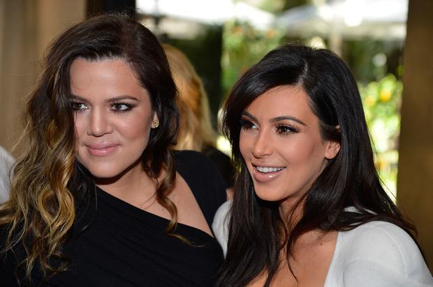 Kim Kardashian Wishes Khloe Kardashian Happy Birthday With True & Chicago Pic 