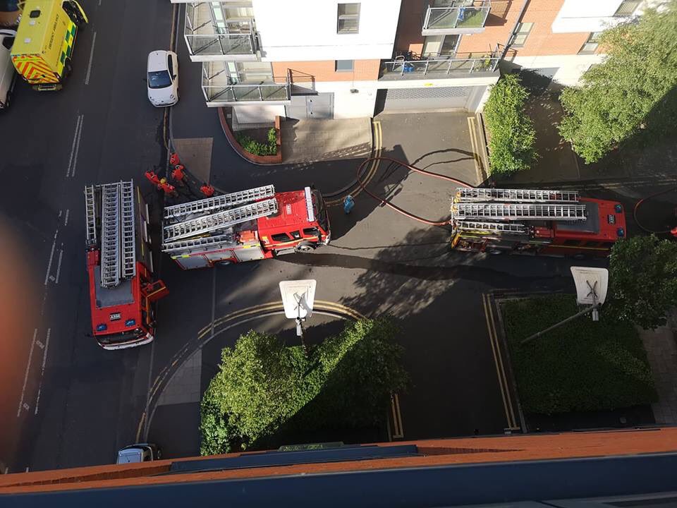 GqrMcr's tweet image. No one should have to wake up to these scenes. Really feeling for our very close neighbours at a building in the GQ next to the ones with flammable cladding. This is frightening. We need action not words!  #grenfell #cladding #acmcladding