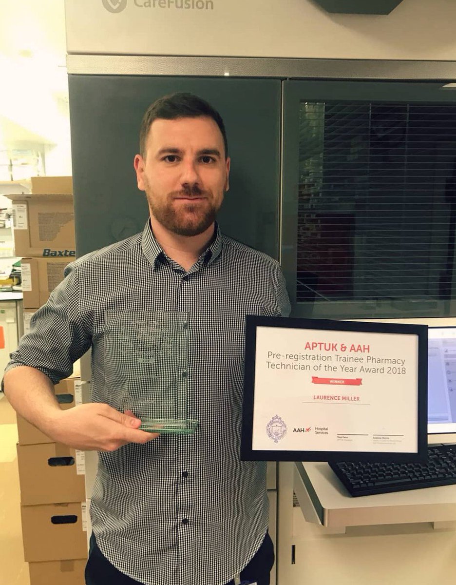 PamBahia1's tweet photo. Laurence was presented with his @APTUK1 @yourAAH Pre-Registration Trainee Pharmacy Technician of the Year 2018 award this morning ☺
Congratulations again dude! #Pharmacy #PharmacyTechnicians 
#PharmFam #APTUK18 https://t.co/MirehdBTg9