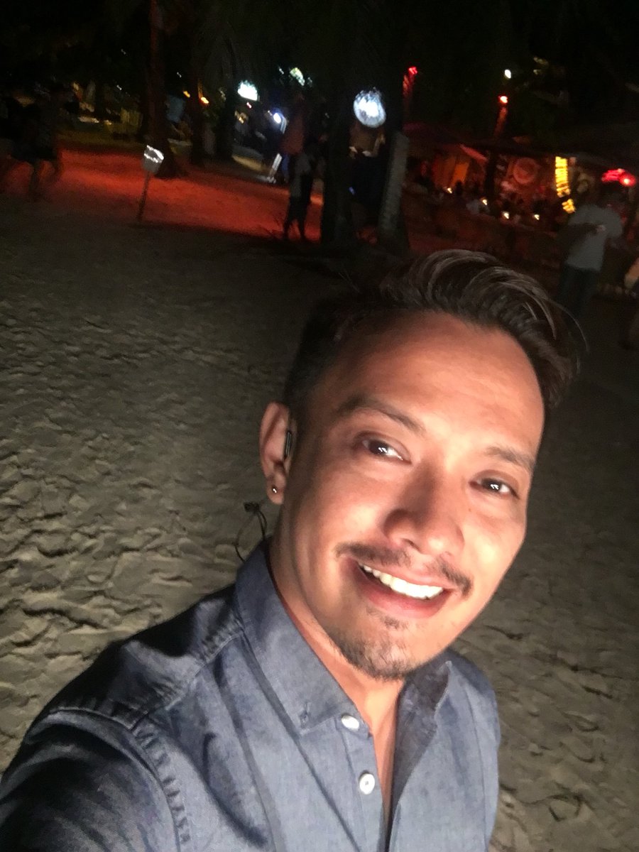 Mark Leover Munez (realleover) Twitter