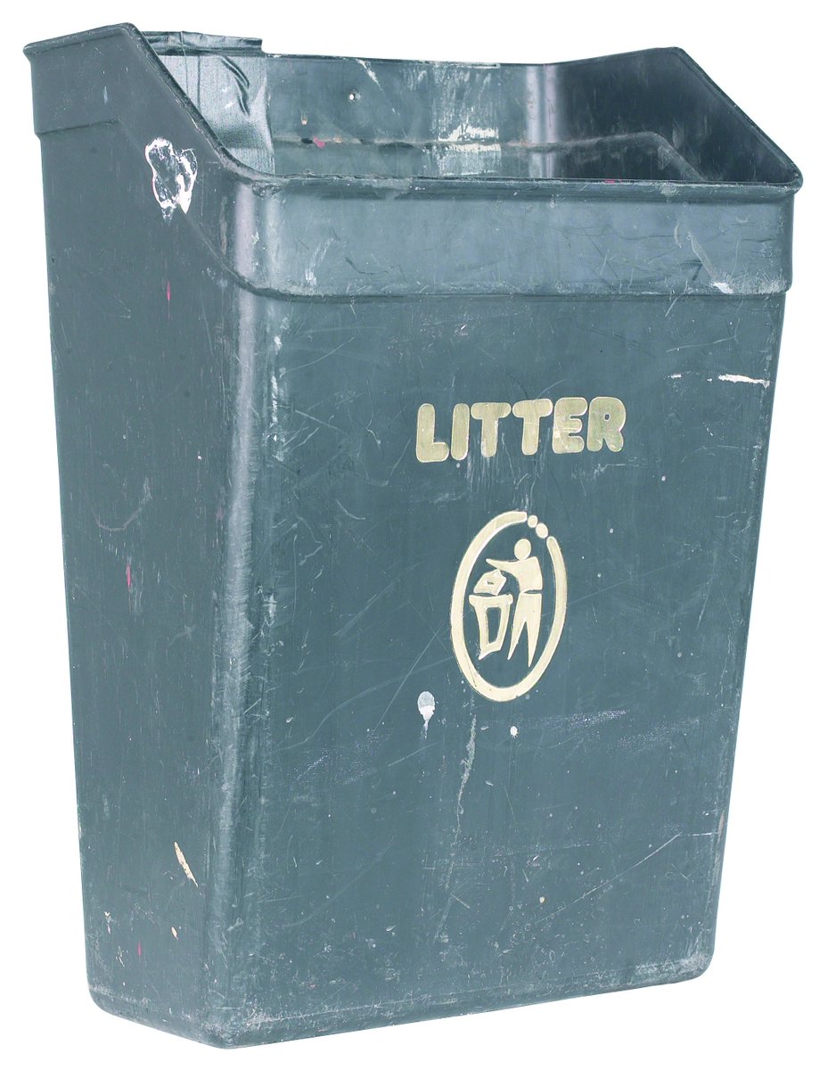 An offer the Council just couldn't "refuse"... ♻️

Last night, the Executive agreed to fund an increase in the frequency of litter bin collections across the district, as well as replacing 60 damaged bins and providing an additional 75, increasing the size of bins in parks!