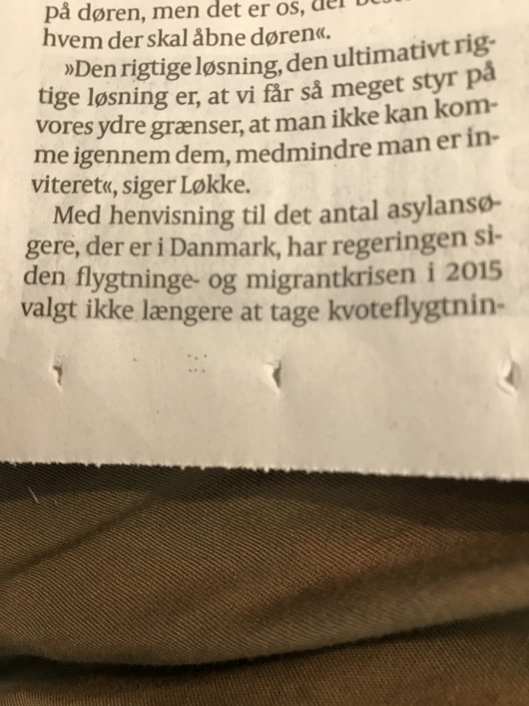 Næh <a href="/larsloekke/">Lars Løkke Rasmussen</a> ...den ultimative rigtige løsning er hjælp til ordentlige leveforhold for b&amp;u i Afrika #dkpol
