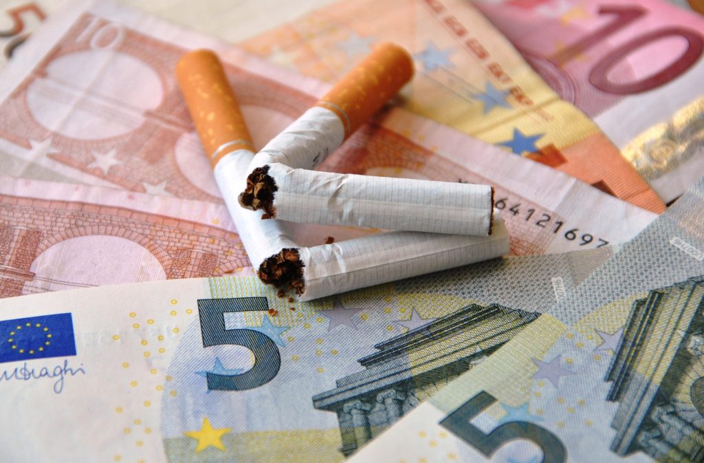 TabacoBlog's tweet image. Augmentation du prix du tabac. Efficace ou pas pour arrêter de fumer ?
tabacoblog.fr/augmentation-d…
#Sante #Hypnose #cigarette #tabac #vap #vapoter #moisanstabac