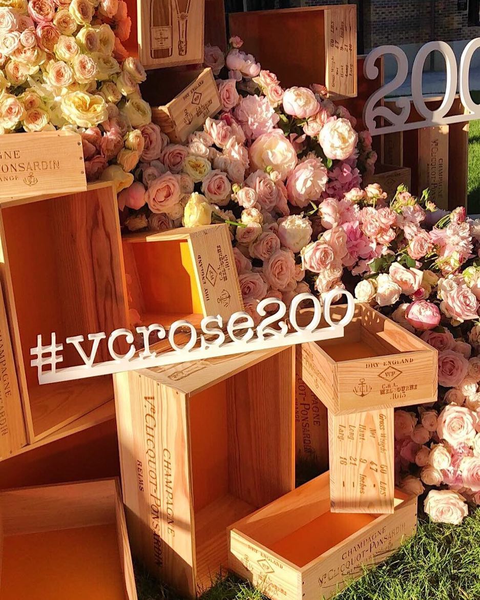 So Bang Socreativebang La Maison Veuve Clicquot Fetait Les 0 Ans De Son Rose Au Jardin D Acclimatation Joyeux Anniversaire Vcrose0 Veuveclicquot T Co Sron4rekoy So Bang Socreativebang La Maison Veuve Clicquot Fetait Les 0 Ans De Son Rose Au Jardin D Acclimatation Joyeux Anniversaire Vcrose0 Veuveclicquot T Co Sron4rekoy