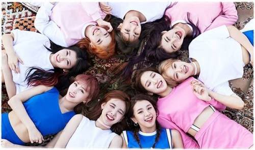 yun_once_momo's tweet photo. TWICE日本デビューから1年
おめでとう！！！🍭🇯🇵
これからもTWICEを応援し続けます❤︎
TWICE最高！ONCE最高！！

#TWICE
#TWICE1stJapanAnniversary 
#TWICEJAPANDEBUT https://t.co/yszKtlSbt1
