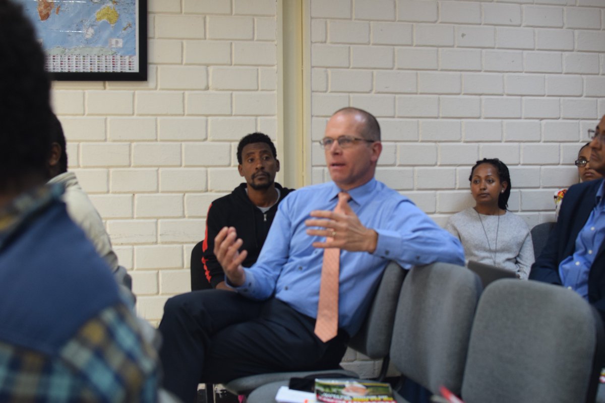 IPSS_Addis's tweet image. HAPPENING NOW: #IPSSLectureSeries engaging Q&amp;amp;A session on the #GeopoliticalDynamics in the #HornofAfrica. &quot;We are far from a multipolar reality&quot;