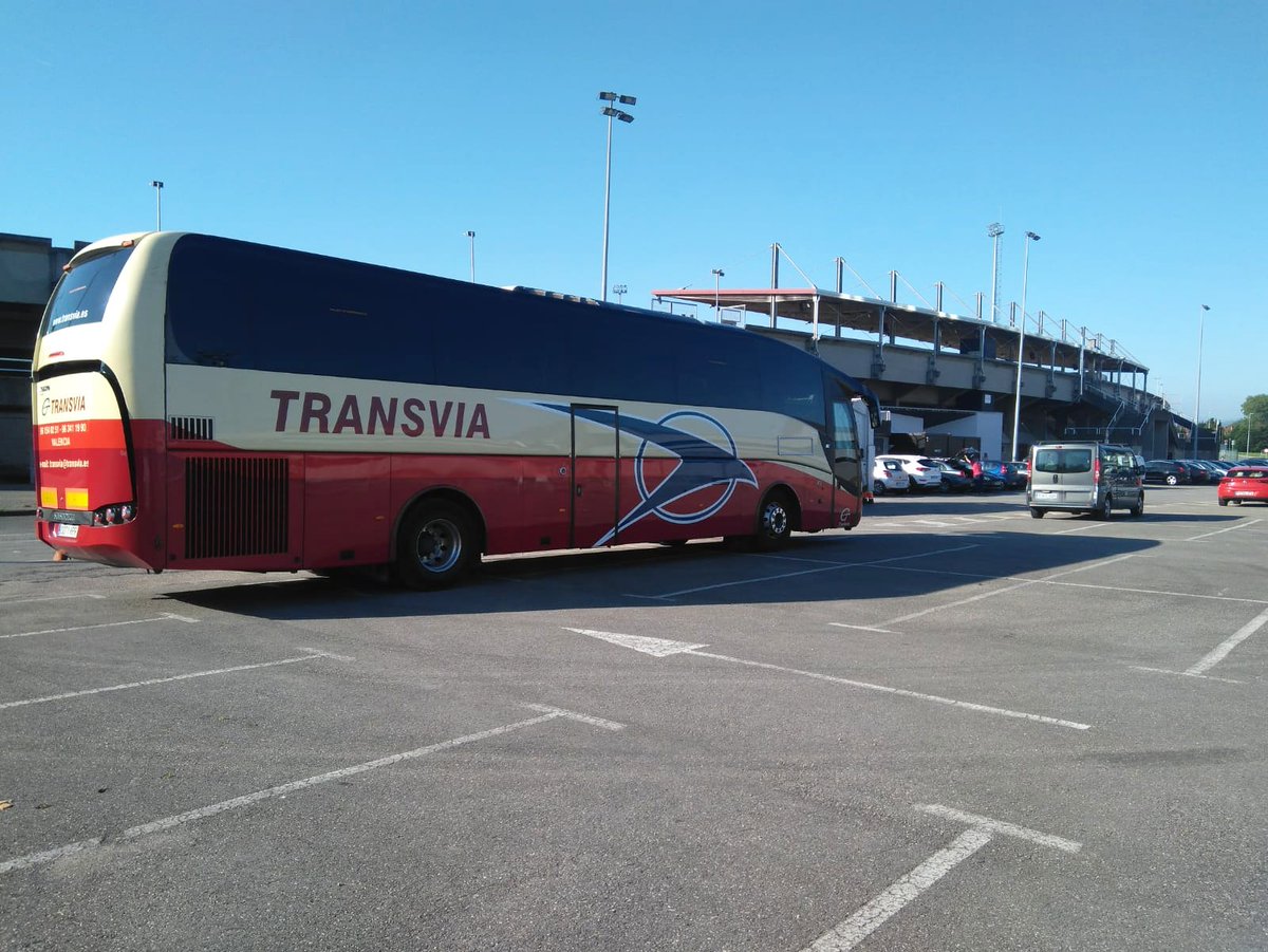 Imágenes del traslado de los atletas al Campeonato España Sub 18 de Atletismo en Gijón.
Fotos: Belmonte
¡Viaje en la mejor compañía!
#autocaresvalencia #autocares #autobuses