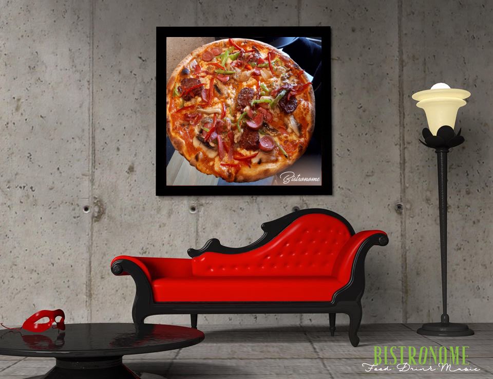 Pizzalarımız sanatsaldır...🍕🍕
•••
#pizza #öğlenarası #yemekvakti #öğleyemeği #lunchtime #gurme #gastronomi #lezzet #nefis #leziz #delicious #food #foodphotography #foodpic #foodstarz #pizzastyle #pizzalover #yummy #yemeiçme #neyesek #neredeyenir #mekan #bistronomeistanbul