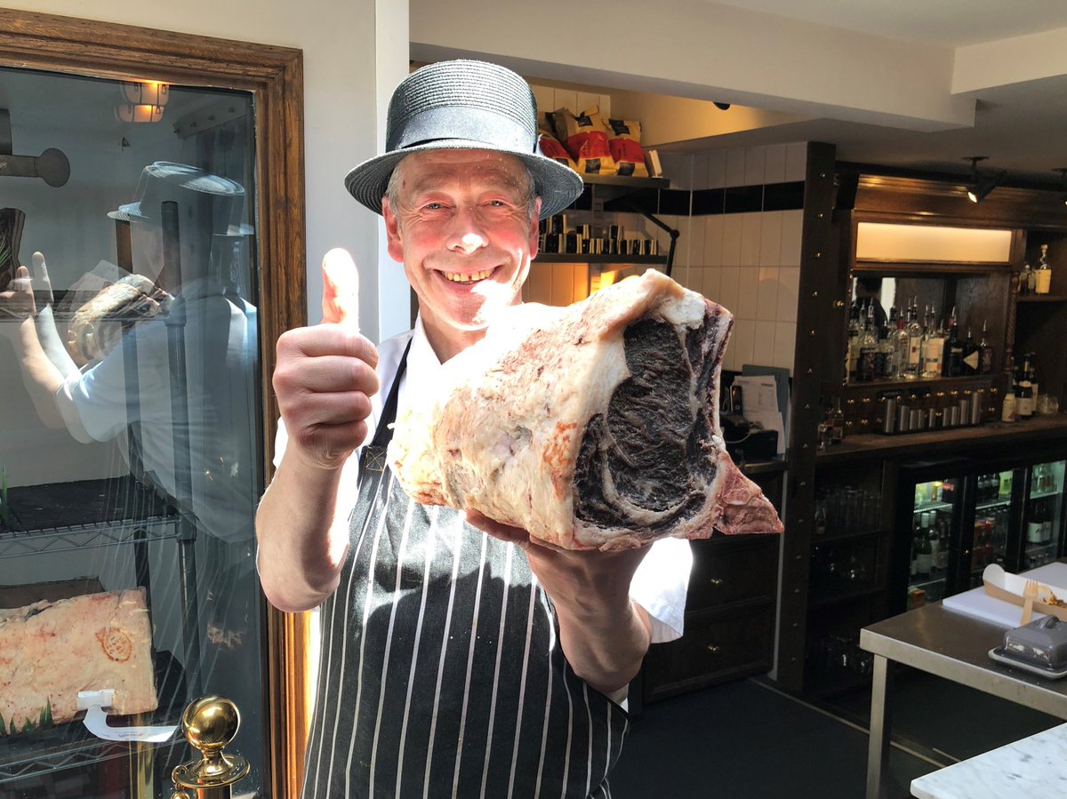 Andy receiving his 105 day old Rib @thebutcherstapmarlow @andycook @cheftomkerridge @longcroftandold #marlow #dryaged #provenance #hendersonfarm #bestinbeef #workingtogether