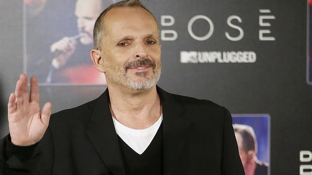 eldiarioes's tweet photo. ÚLTIMA HORA | Rodrigo Rato, Miguel Bosé, Mario Conde o Dani Alves: esta es la lista de grandes morosos a Hacienda de 2018 https://t.co/uMHIkBCCKv https://t.co/zpkfi50kkA