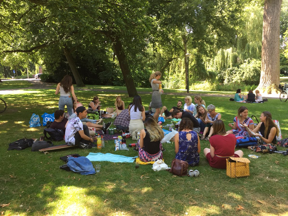 LornaMinkman's tweet image. Endevent of anorher inspiring group of @YourFutureWorks #fontys minor students who are aware of their future work challenges. #futurework #future