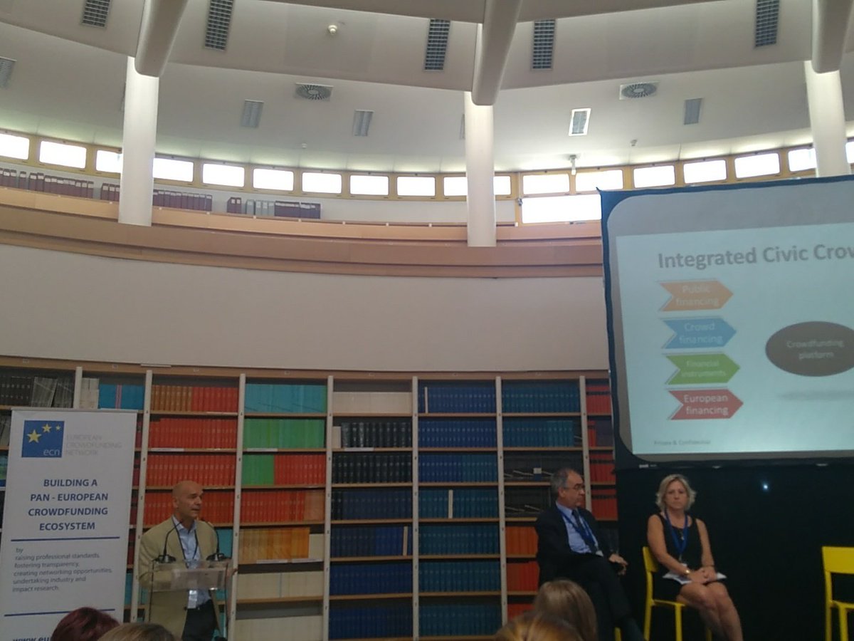 olivergajda's tweet photo. It's always a pleasure to have @upiattelli of @OsborneClarke engage critically on #crowdfunding today at #ECNCrowdCamp #Bologna @eurocrowd @aster https://t.co/8BvFoph2ml https://t.co/3zilv55a3B