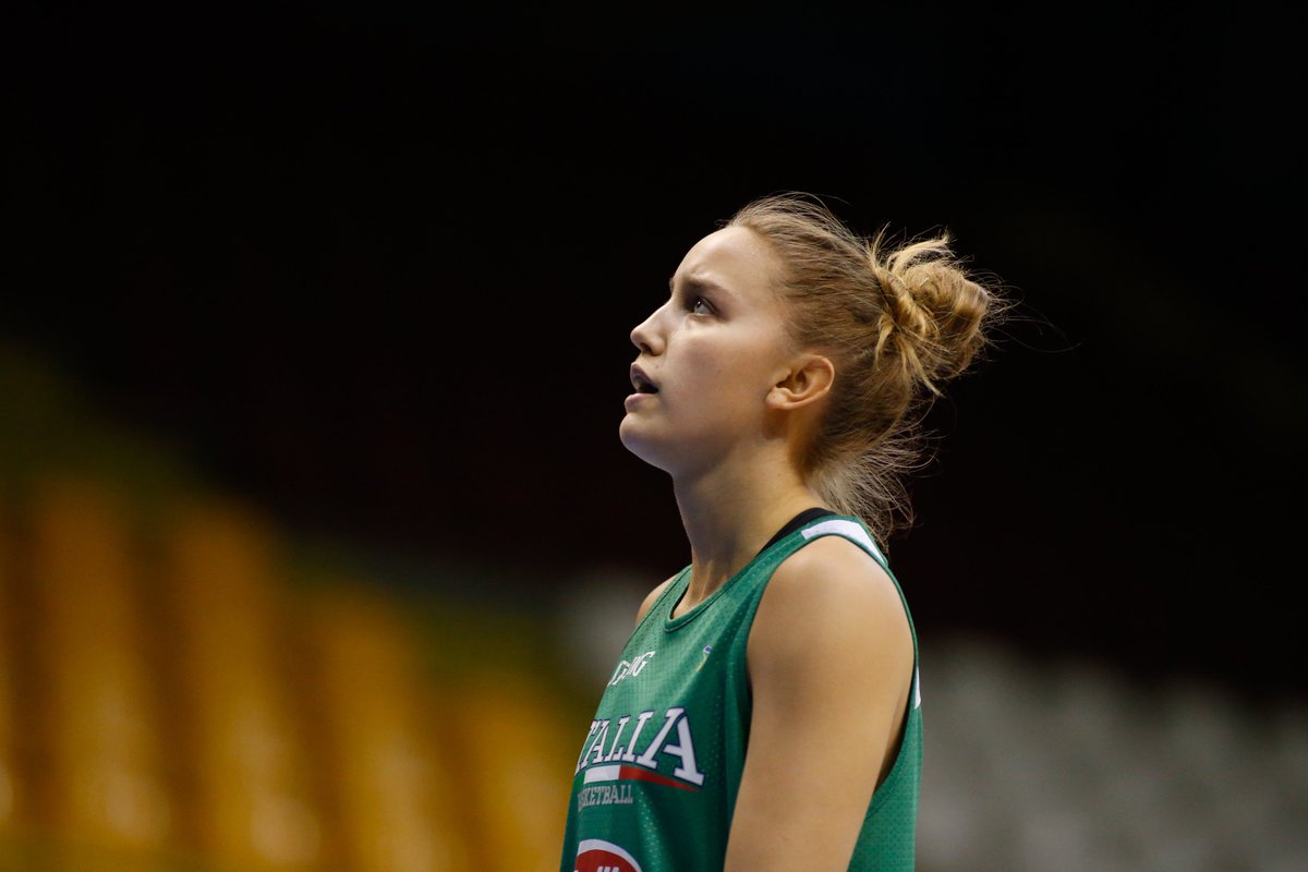 Giuditta Nicolodi, Miss Utilità con la grande passione per i viaggi.
buff.ly/2KqSrlg
#basketfemminile <a href="/giancamiglio/">Giancarlo Migliola</a>
