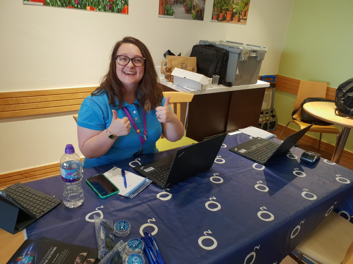 Tdrotherham's tweet image. Hoping for another busy day today at Sheffield Hallamshire today.  #o2open #peoplelovefreebies  @daleclark22 @lindasfjones @DanMawson_